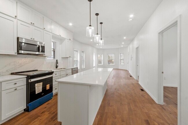 Building Photo - 19 Furber Ave