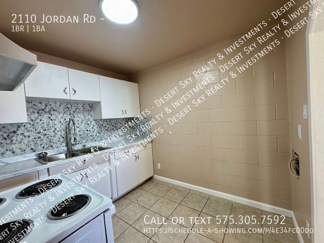 Building Photo - 2110 Jordan Rd