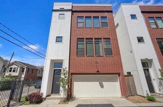 Building Photo - 1416 Ruthven St