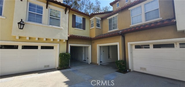 Building Photo - 23439 Abbey Glen Pl