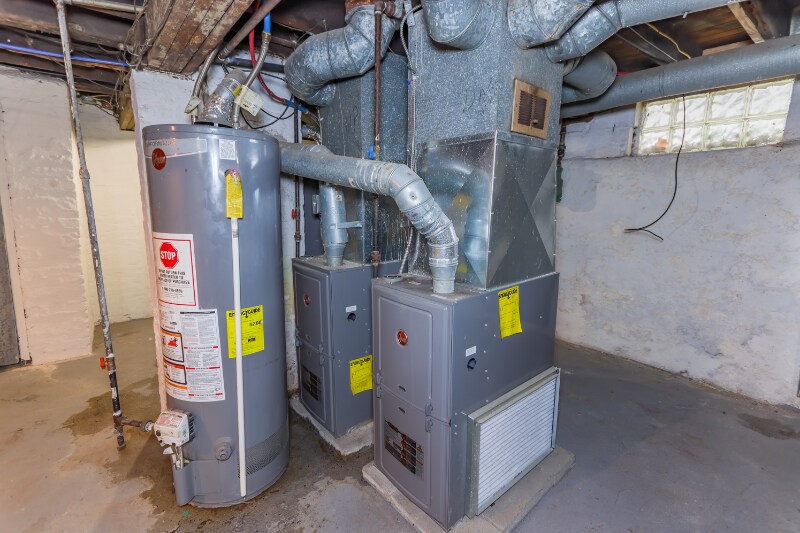 Building Photo - 3862 E 57th St