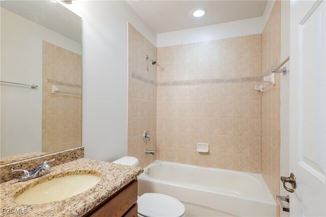 Building Photo - 3217 Antica St