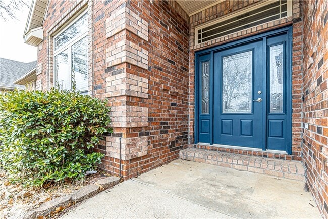 Building Photo - 1141 Torbay Trce