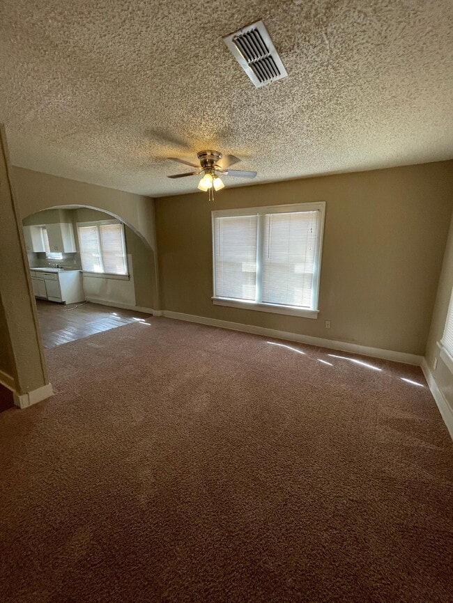 Building Photo - 2111 14th St