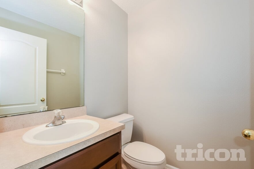 Building Photo - 403 Marathon Ln