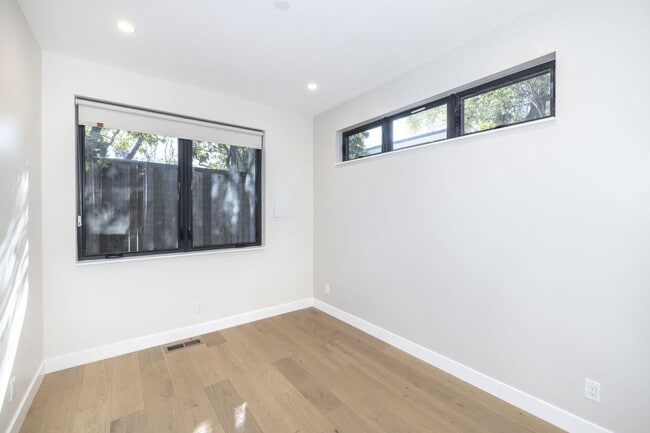 Building Photo - Newly Constructed 2 Bed, 1 Bath ADU in Barron Park w/ AC & Private Patio