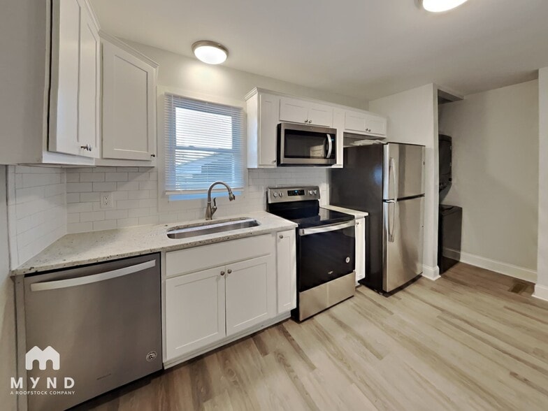 Building Photo - 2813 S Roxboro St