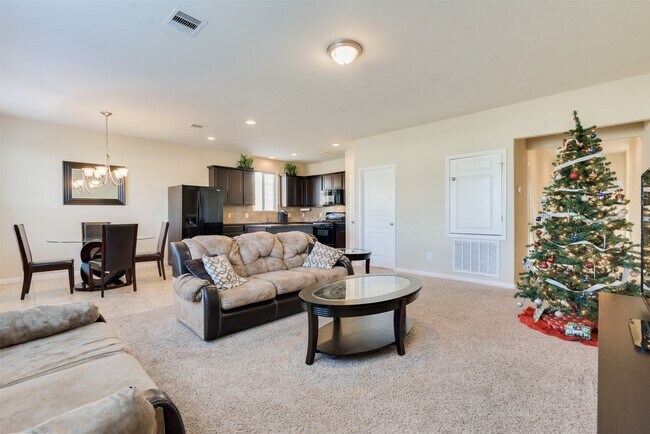 Building Photo - 8127 Running Brook Ln