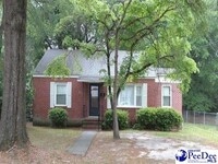 Building Photo - 926 Sherwood Dr