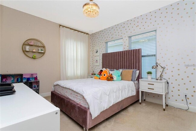 Building Photo - 15602 Sunquat Dr