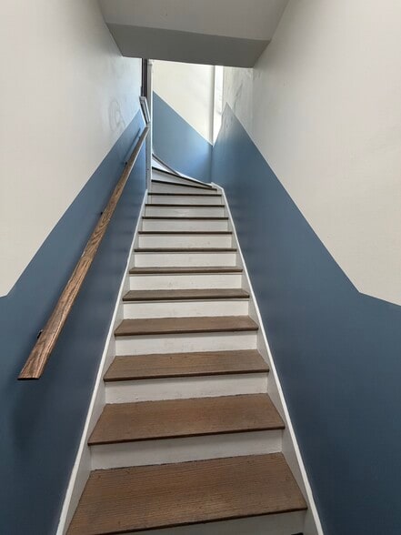 stairs upstairs - 2630 N Fairfield Ave