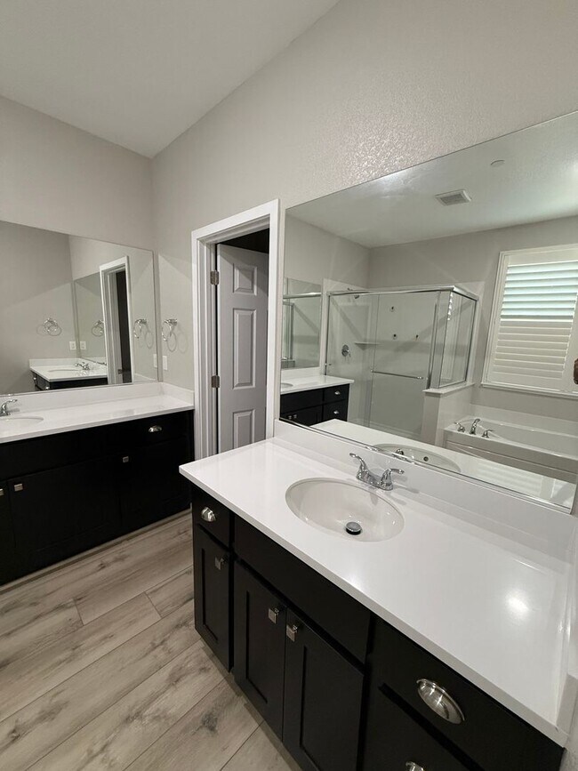 Building Photo - 3223 Le Bourget Ln
