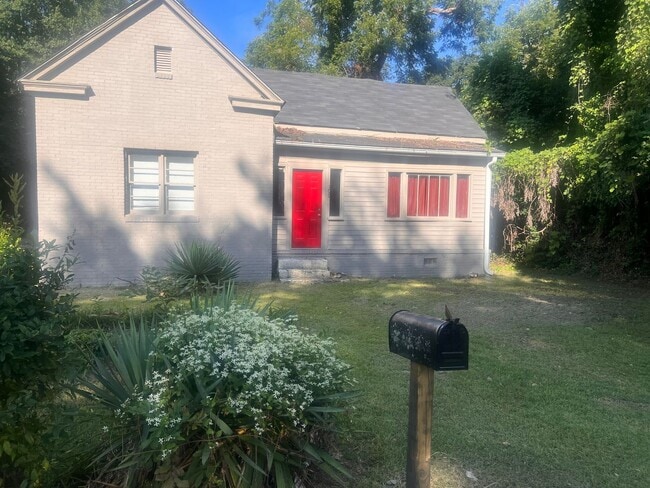 Primary Photo - Three Bedroom One Bath