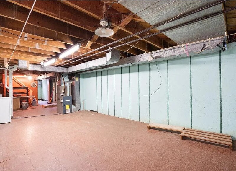 Building Photo - 4976 Oleatha Ave