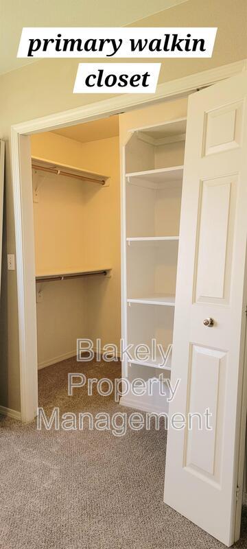 Building Photo - 11298 W Stallion Ln