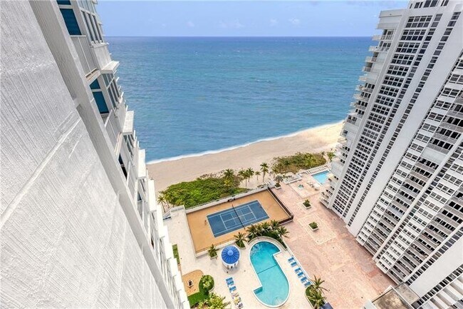 Building Photo - 1360 S Ocean Blvd