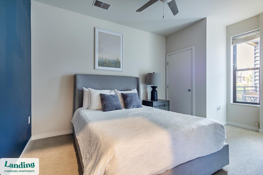 Building Photo - 11221 Synergy Dr