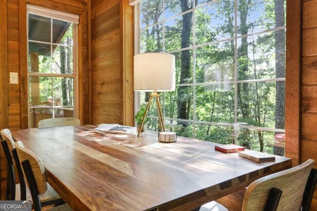 Building Photo - 166 Nantahala Pass Rd