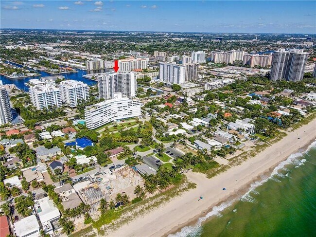 Building Photo - 2841 N Ocean Blvd