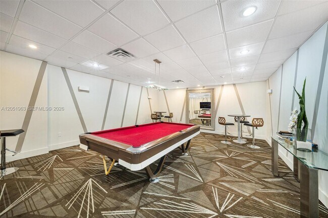 Building Photo - 5701 Collins Ave