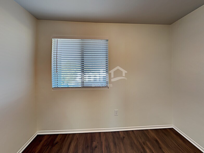 Building Photo - 18253 S Avenida Arroyo Seco