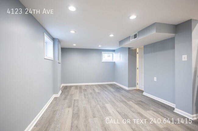 Building Photo - 4123 24th Ave