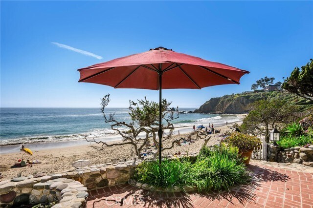 Building Photo - 1259 Cliff Dr