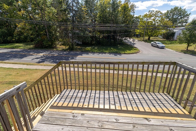 Building Photo - 1011 W Ash St