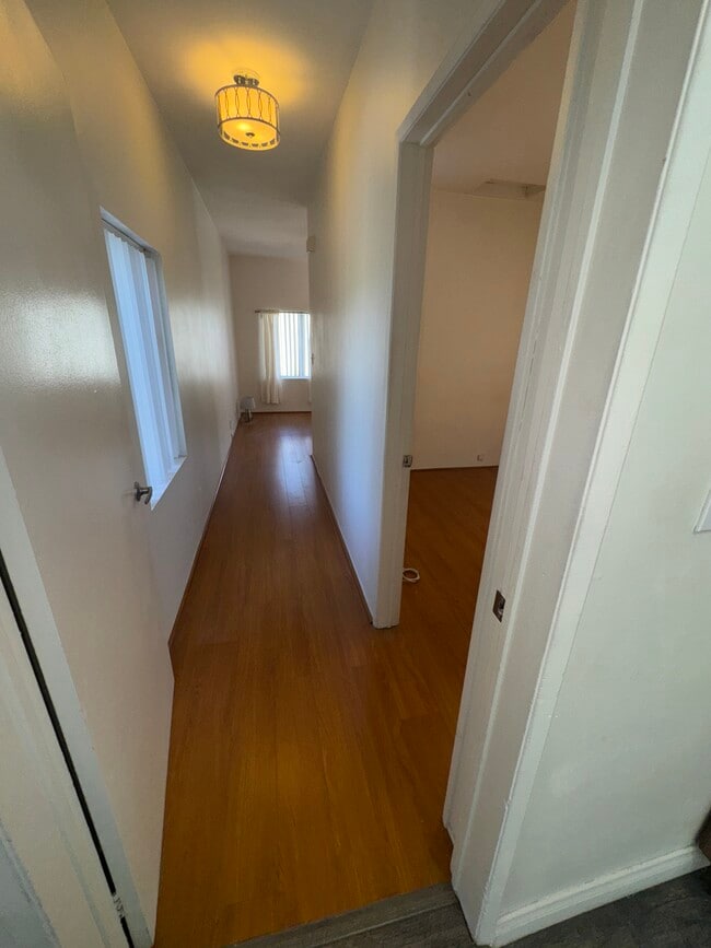 hallway from kitchen - 2265 Ewing St