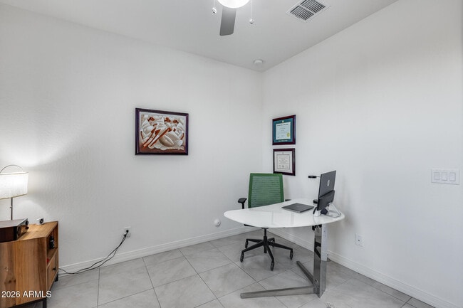 Building Photo - 3044 W Monte Way