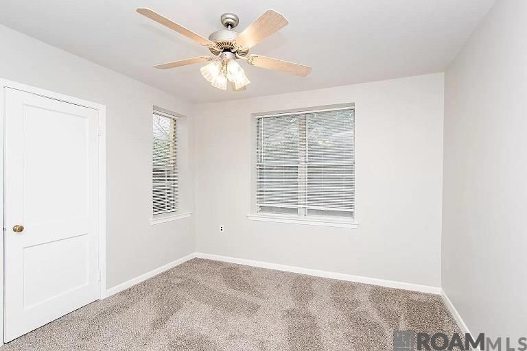 Building Photo - 1725 April St