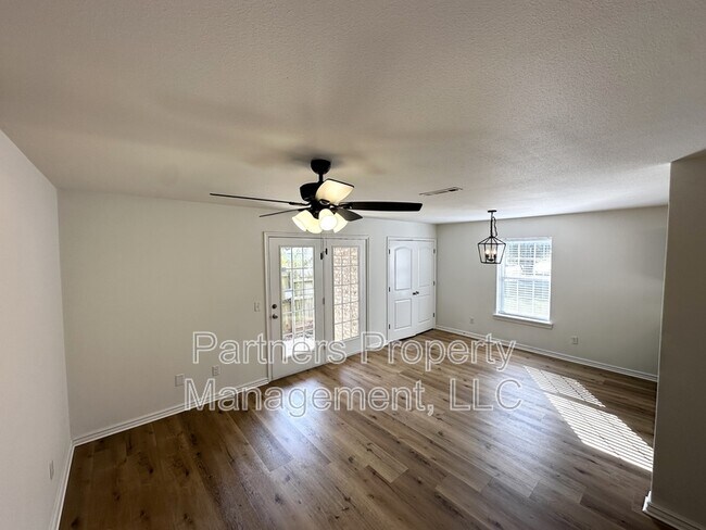 Building Photo - 12267 Rambling Rose Way