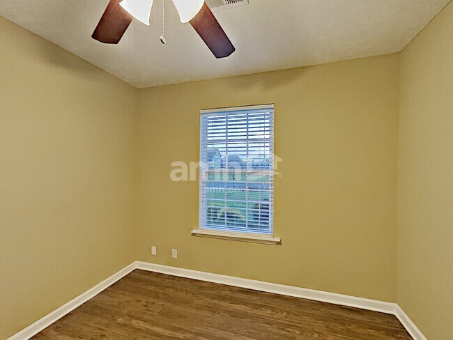 Building Photo - 4328 Pender Ct