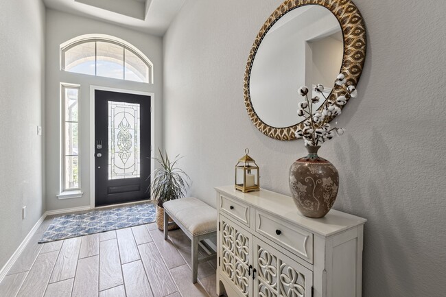 Building Photo - 23322 Amoroso St