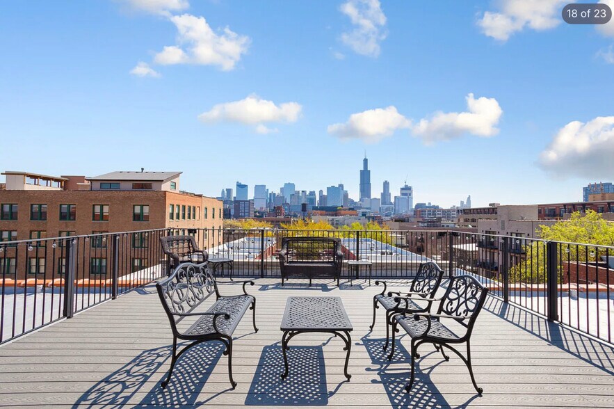 Building Photo - 17 N Loomis St