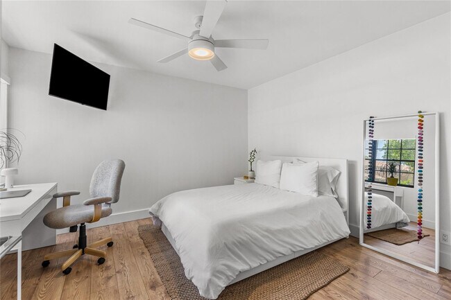 Building Photo - 376 Prestwick Cir