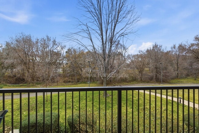 Building Photo - 5069 N River Park Way