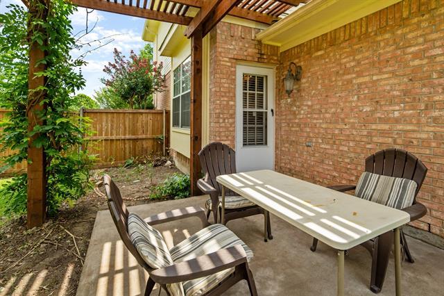 Building Photo - 2205 Pittner Ln