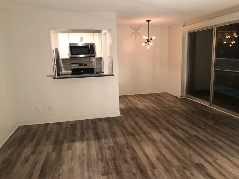 Building Photo - 4515 Jefferson St