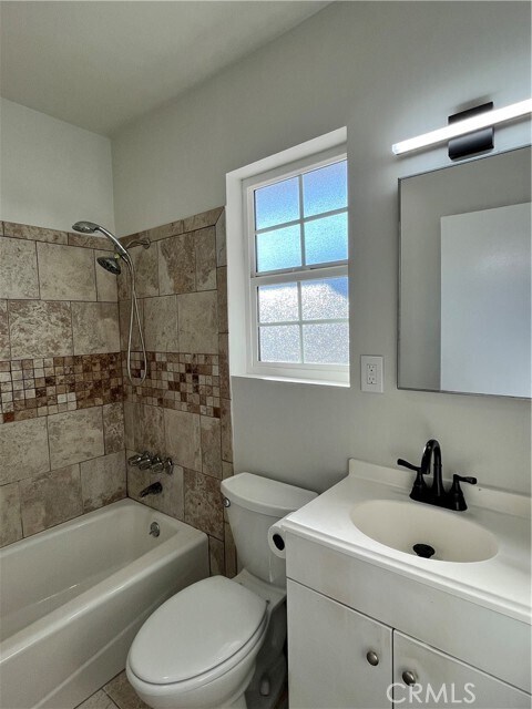 Building Photo - 12701 Cranbrook Ave