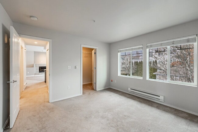 Building Photo - Looking for a place to call home, look no further.  Move-in ready, call and schedule a showing.