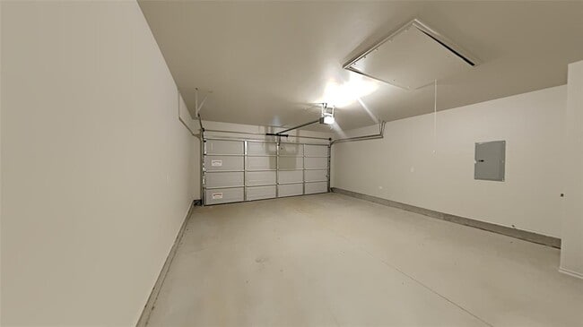 Building Photo - 9412 NW 86th St