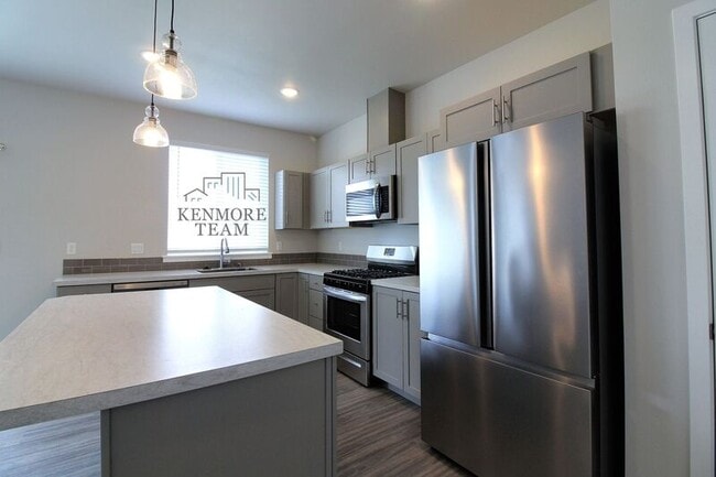 Building Photo - 5501 Remington Dr