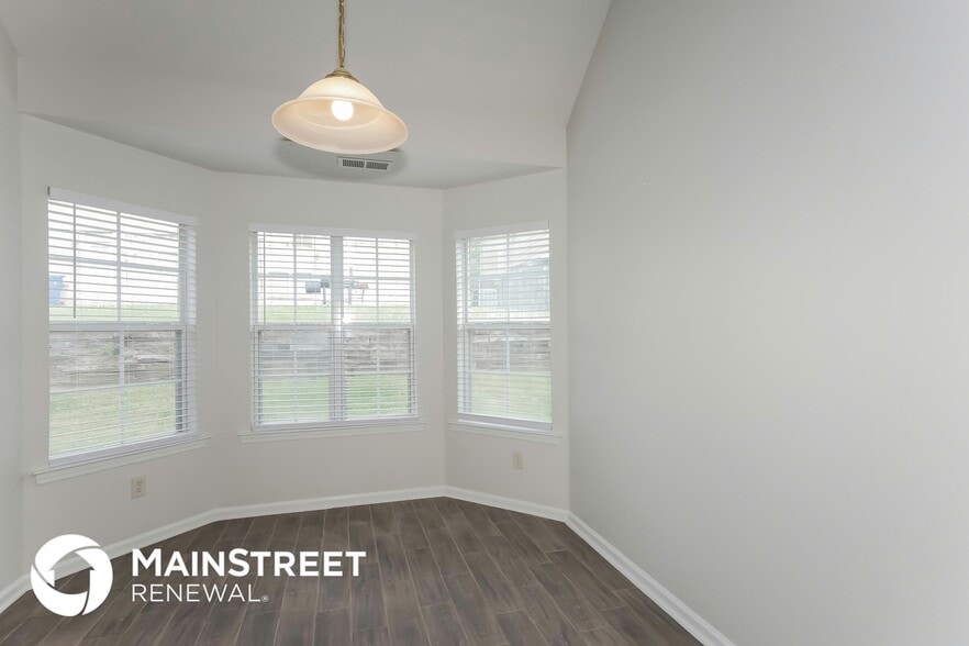 Building Photo - 4664 Orange Tulip Dr