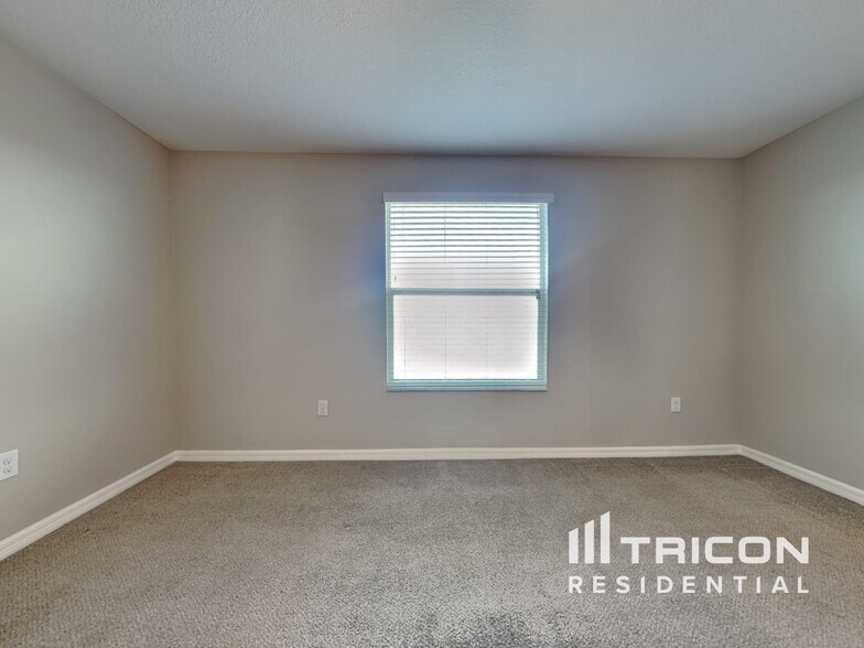 Building Photo - 6804 Trent Creek Dr