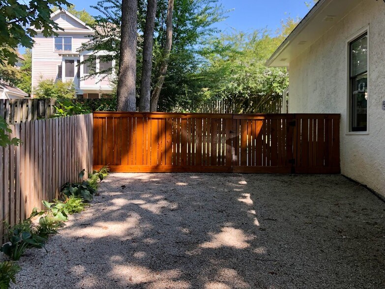 Fenced in backyard - 507 Pace St