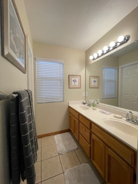 Building Photo - 8851 Silverberry Ave