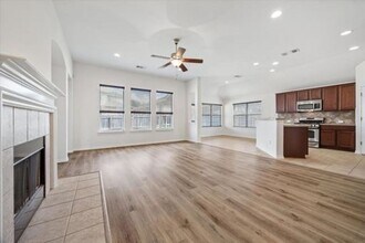 Building Photo - Newly Renovated Single-Story Home