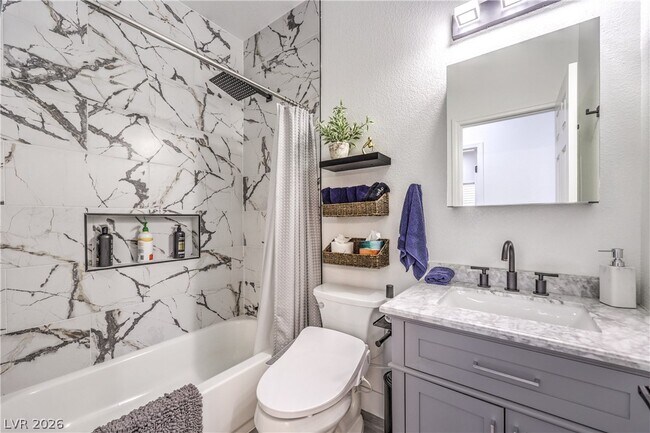 Building Photo - 10762 Flame Vine Ct
