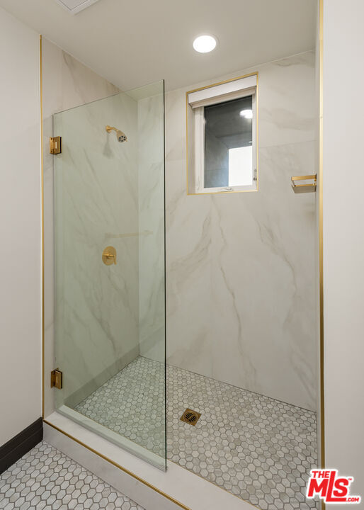 Building Photo - 118 Orlando Ave